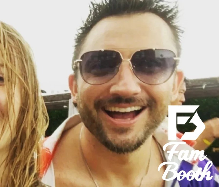 Synced Photo